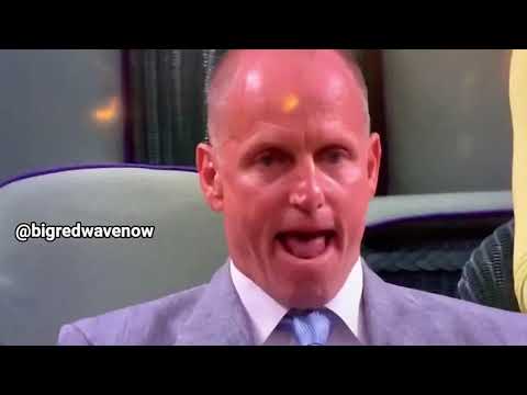 Woody Harrelson is a weirdo.....#SCOTUS @bigredwavenow