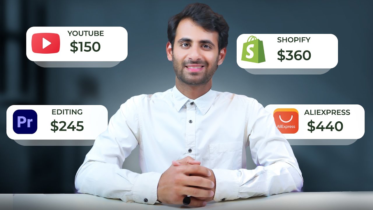 امرأة عربية تبتسم وهي تعمل على الكمبيوتر المحمول، تعبر عن النجاح في تحقيق الربح من الإنترنت