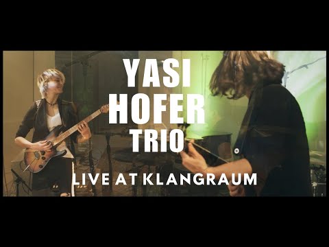 YASI HOFER Trio - TROUBLED - performed LIVE at Klangraum  l Instrumental Guitar Rock l