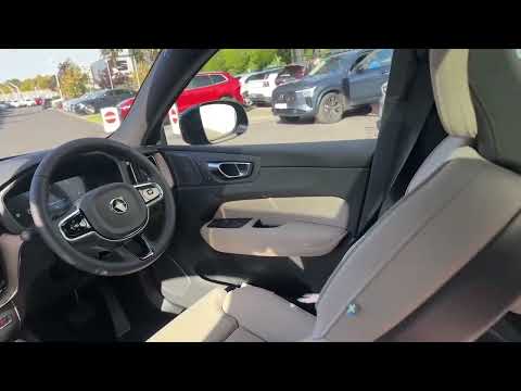 Volvo XC60 XC60 T6 Plus Dark AWD PHEV--0.95% APR F - Image 2