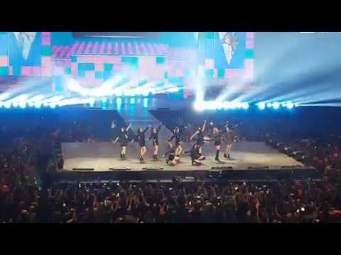 Twice music bank CHILE FULL