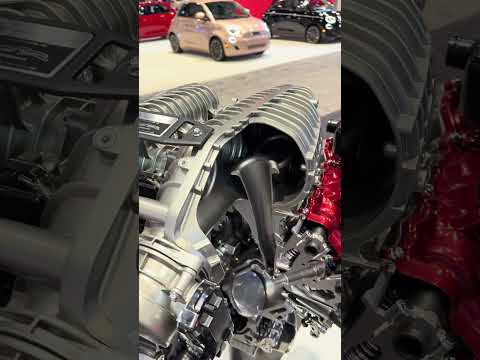 Detailed look inside the LT6 c8 Corvette Z06 Engine