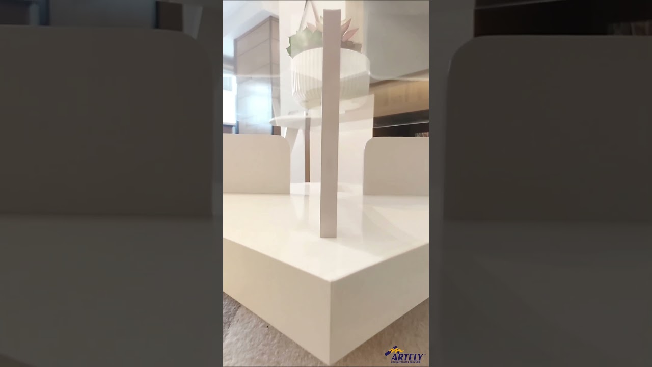 Thumbnail do vídeo - Mesa de Centro Clear - Off White