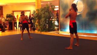 preview picture of video 'Kalaripayattu-Meister im Hotel Larimar, Stegersbach'