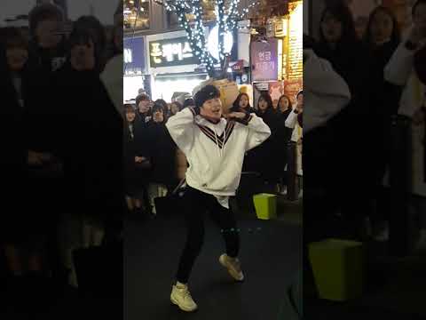 [MAXXAM(룸메이트)] 190113 강신화 - Power Up (Red Velvet cover) (이찬욱이 서있다가 가니까 바로 응원하는거보고 옆에애들 빵터짐ㅋㅋㅋ)