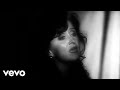 Bonnie Raitt - I Can't Make You Love Me (Official Video)