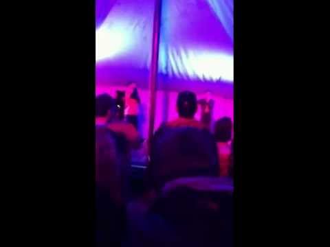 Experimental & YasSon Beatboxing at the Herb Farm festival