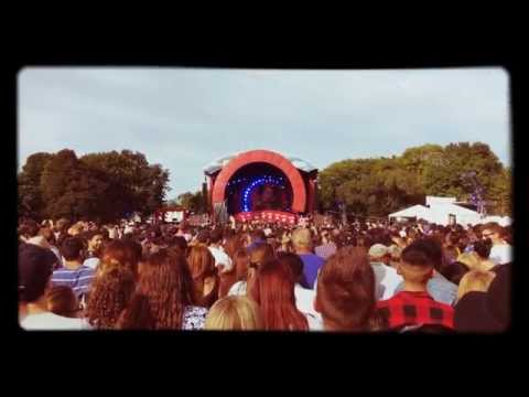 Ariana Grande and Chris Martin - Just a Little Bit of Your Heart (Global Citizen Festival)