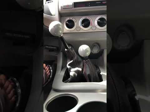 FJ Cruiser T-case swap in a 6 Speed Tacoma
