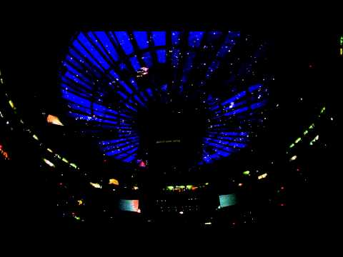Phoenix Madison Square Garden 10.20.10 Love Like A Sunset (ceiling angle)