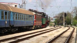 preview picture of video 'Bulgarian State Railways Class 03.12 locomotive departs from Ruse Station; April 30, 2011'