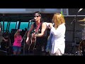 Sonia Leigh & Melissa Etheridge - My Back Door (Live)
