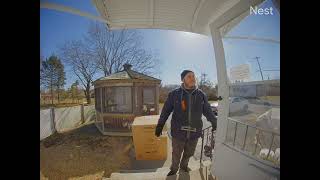 Lowe’s Unprofessional delivery