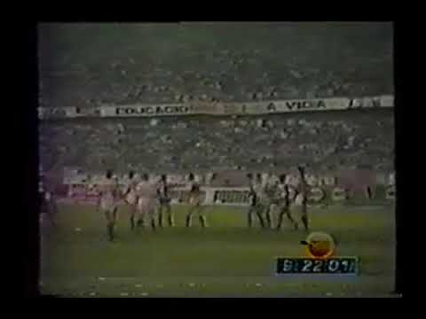 Alianza Lima 2 universitario 2 (Golazo de César Cueto)-1989.