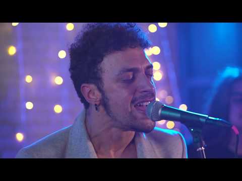 SHINOVA –  El Álbum (Directo en Warner Music Café)