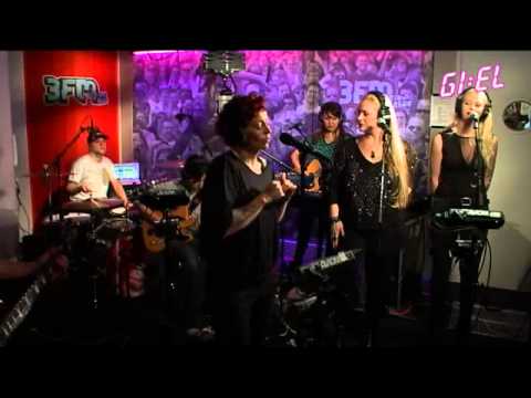 Anneke feat. Amanda Somerville - Wicked Game [Cover Live @ GIEL 3FM - 31.10.2013]