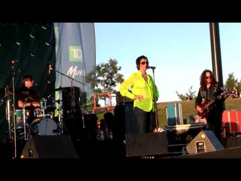 Carole Pope - "High School Confidential"