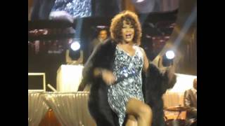 WHITNEY HOUSTON - FOR THE LOVERS - NOTHING BUT LOVE TOUR - LONDON O2 28/04/10 (I AM... TASHA FIERCE)