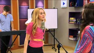 Seriál Violetta na Disney Channel - Duel (Epizoda 1) Seriál Violetta na Disney Channel - Duel (Epizoda 1)