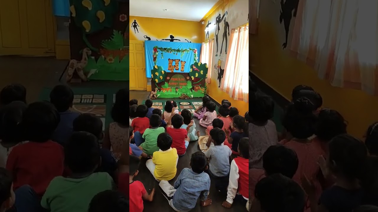 Puppet show 😀🥳🦒
