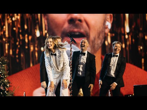 Delta Goodrem & Gary Barlow - Sleigh Ride (Christmas with Delta)