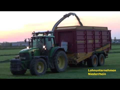 Grashäckseln 2016 mit Claas, John Deere & New Holland