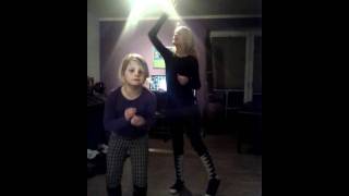 Helger Schneider Song &#39;Relaunch&#39; - Gartenzaun