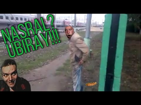 НАСРАЛ УБИРАЙ! feat. Зелёный Слоник
