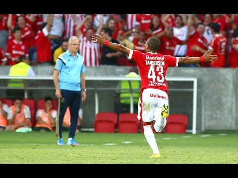 Internacional 3 x 1 Palmeiras - Commentary: Pedro Ernesto (Rádio Gaúcha) Brasileirão 2014