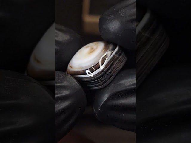 حجر عقيق سليماني طبيعي قص مربع