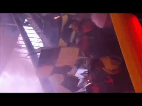 AIK-Göteborg 12 April 2012 - Kaostifo på Norra