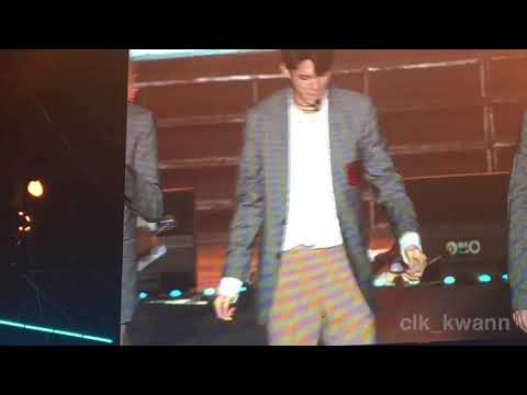 170916 Funny Dance Thai Song @ Wanna One 1st Fan Meeting in BKK