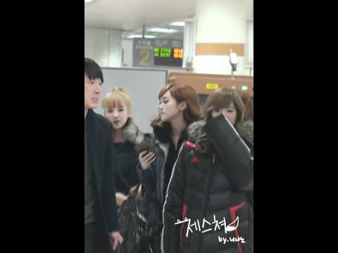 [Fancam] 101230 SNSD@Gimpo Airport