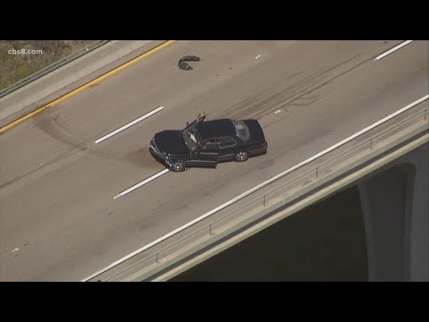 Police: Woman kidnaps her children in Menifee; leads police on pursuit to U.S.-Mexico border | cbs8.com