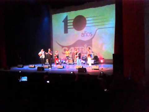 Tiembla - Horacio Blanco (Desorden Público) y C4 Trío