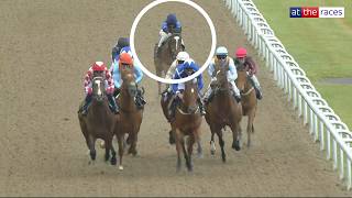 Download lagu HOW DID HE WIN FROM THERE?! | Crazy horse race sees Bone Marra make an amazing recovery on debut mp3