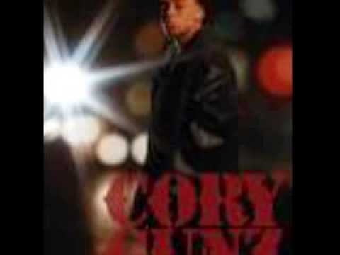 Corey Gunz-Swagger Like Us Freestyle