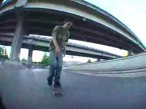 Kitsch Skateboards - Geoff Dermer (Kybosh Part)