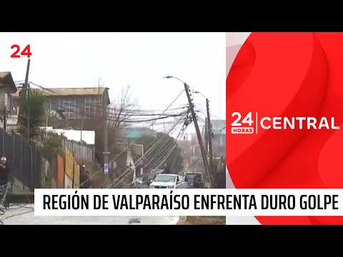 Socavones, inundaciones y marejadas golpean a la región de Valparaíso