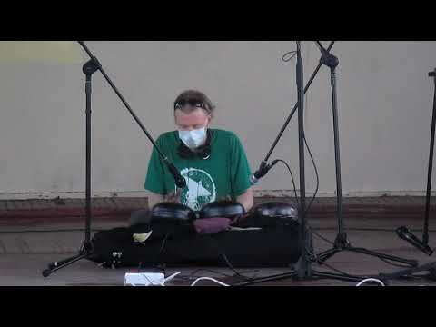 Paf83 - Павел Бочкарёв играет на глюкофонах Зеленый остров 17 мая 2015г
