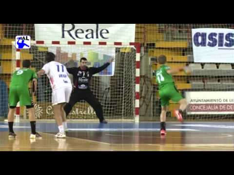 Reale Ademar León 33 - Fertiberia Puerto Sagunto 28