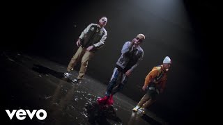 De PG13 A Triple X Lyrics English Translation