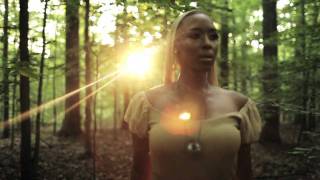 Carolyn Malachi - Beautiful Dreamer (Official Music Video)