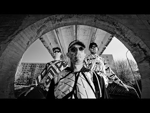 deFilé - deFilé - Remeselnik