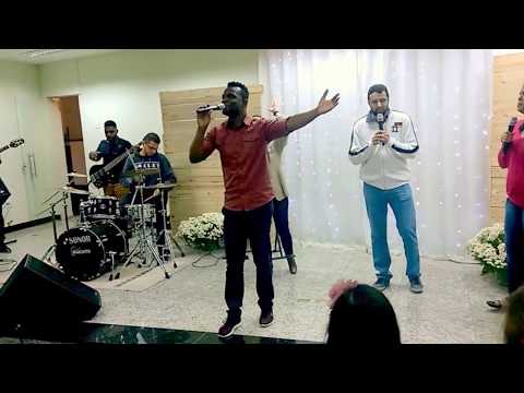 Por que Deus é bom - Paulo Figueiró