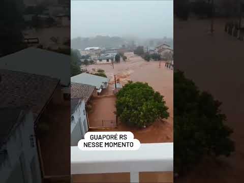 Guaporé no Rio Grande do Sul uma enchente muito grande.