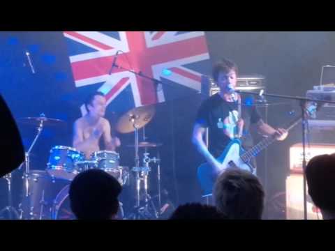 PARANOID CATS - Paranoid (Black Sabbath cover) - Live @ Declic Radio