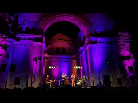 Grijeh NATALI DIZDAR & JAZZ TRIO - Kastafsko kulturno leto