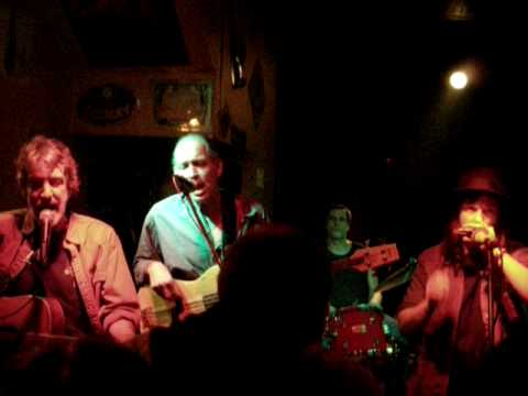 Geneviève Dartevelle & The Bluesdealers - Train, Train