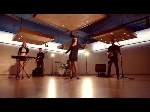 Surrey Wedding Entertainment - The Shapers